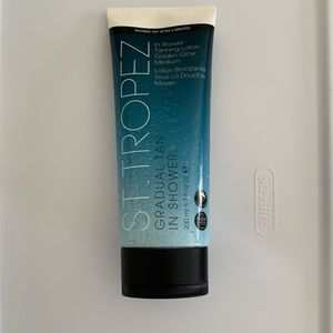 St Tropez Gradual Tan in Shower Glow Lotion 6.7oz
